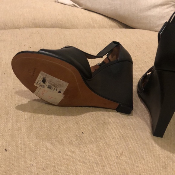 Givenchy platform sandals, new without box, size 41 Black - Picture 6 of 6